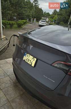Внедорожник / Кроссовер Tesla Model Y 2023 в 