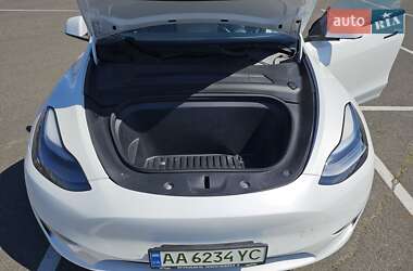 Внедорожник / Кроссовер Tesla Model Y 2020 в 