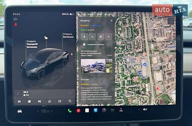Внедорожник / Кроссовер Tesla Model Y 2024 в 