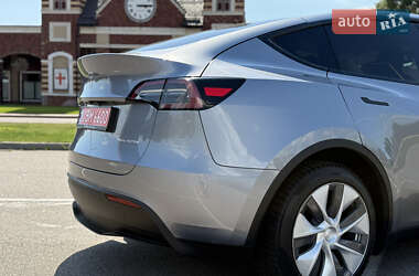 Внедорожник / Кроссовер Tesla Model Y 2023 в 