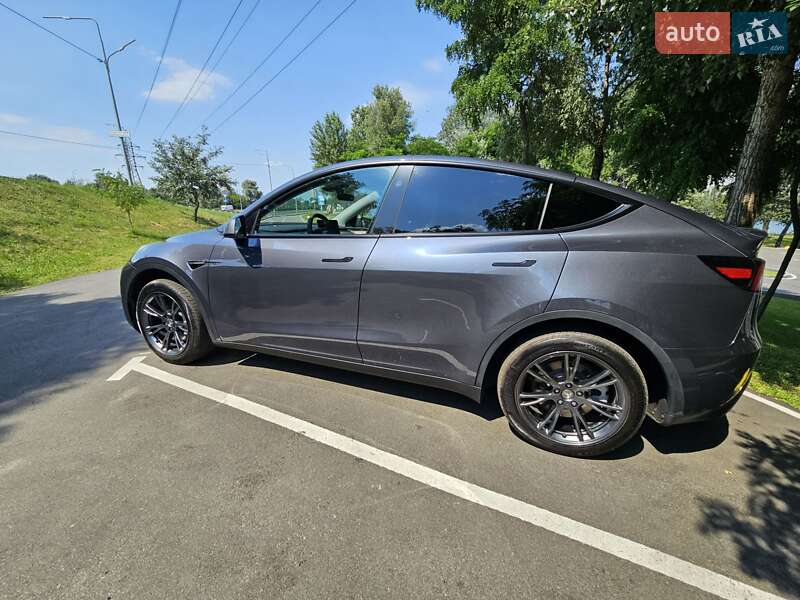 Внедорожник / Кроссовер Tesla Model Y 2023 в Киеве фото 9 Внедорожник / Кроссовер Tesla Model Y 2023 в Киеве
