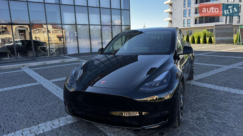 Внедорожник / Кроссовер Tesla Model Y 2021 в Хусте