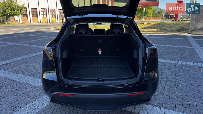 Внедорожник / Кроссовер Tesla Model Y 2021 в Хусте