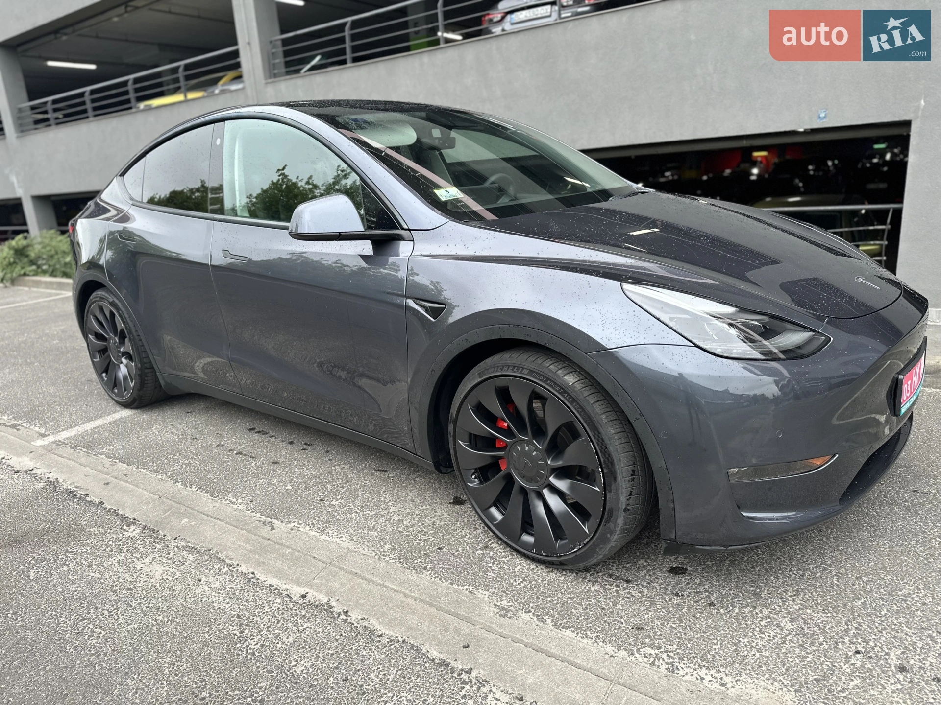 2022 Tesla Model Y - мініатюра 3