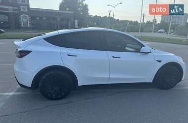 Внедорожник / Кроссовер Tesla Model Y 2023 в 
