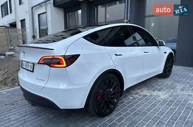 Внедорожник / Кроссовер Tesla Model Y 2023 в 