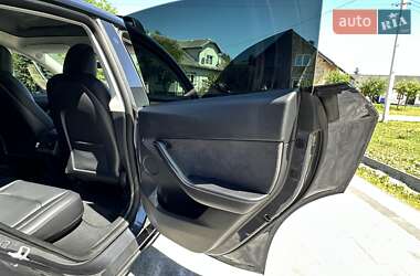 Внедорожник / Кроссовер Tesla Model Y 2022 в 