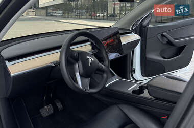 Внедорожник / Кроссовер Tesla Model Y 2022 в 