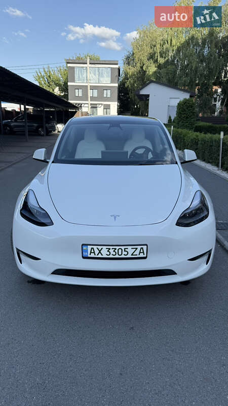 Внедорожник / Кроссовер Tesla Model Y 2024 в Харькове