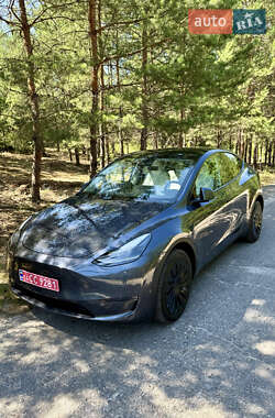 Tesla Model Y 2023 Tesla Model Y 2023