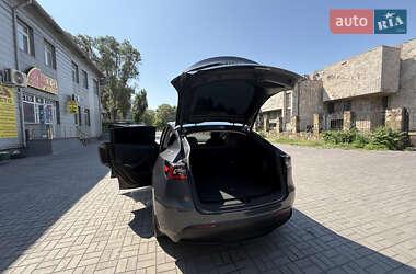 Позашляховик / Кросовер Tesla Model Y 2021 в 