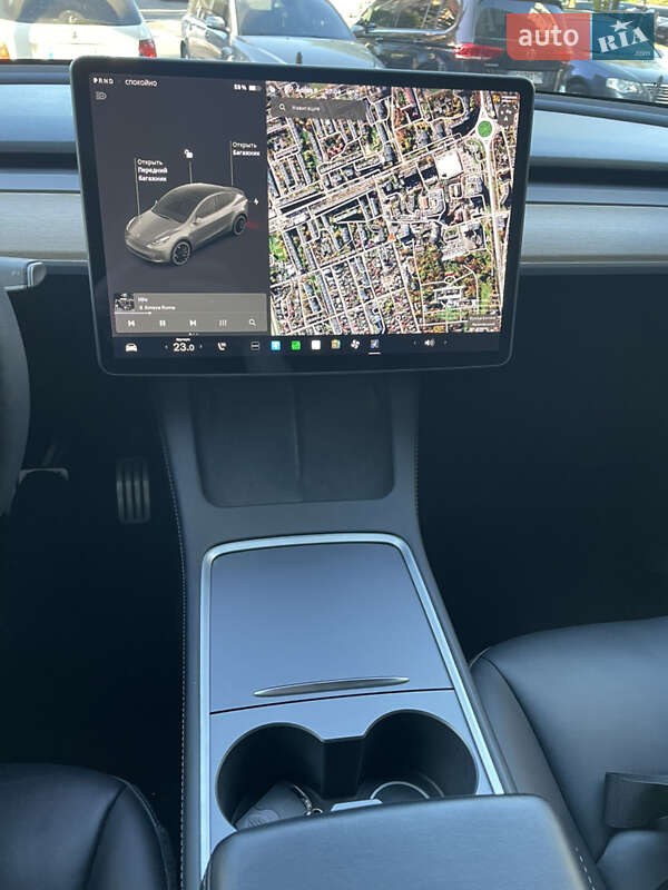 Позашляховик / Кросовер Tesla Model Y 2021 в Львові