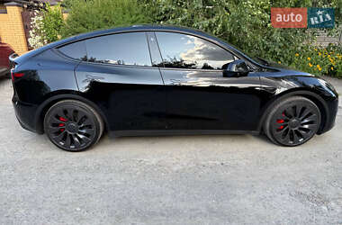 Позашляховик / Кросовер Tesla Model Y 2022 в 