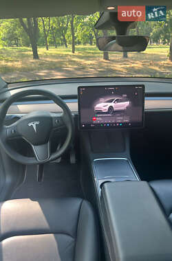 Внедорожник / Кроссовер Tesla Model Y 2022 в 