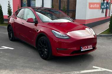 Tesla Model Y 2021