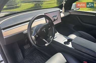 Позашляховик / Кросовер Tesla Model Y 2022 в 