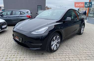 Позашляховик / Кросовер Tesla Model Y 2023 в 