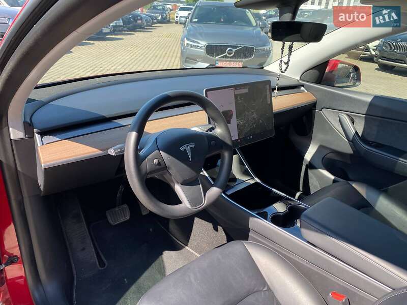 Позашляховик / Кросовер Tesla Model Y 2020 в Львові