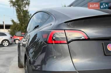 Позашляховик / Кросовер Tesla Model Y 2022 в 
