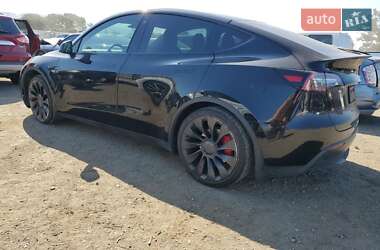 Внедорожник / Кроссовер Tesla Model Y 2022 в 