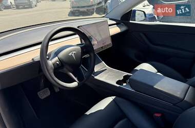 Позашляховик / Кросовер Tesla Model Y 2021 в 