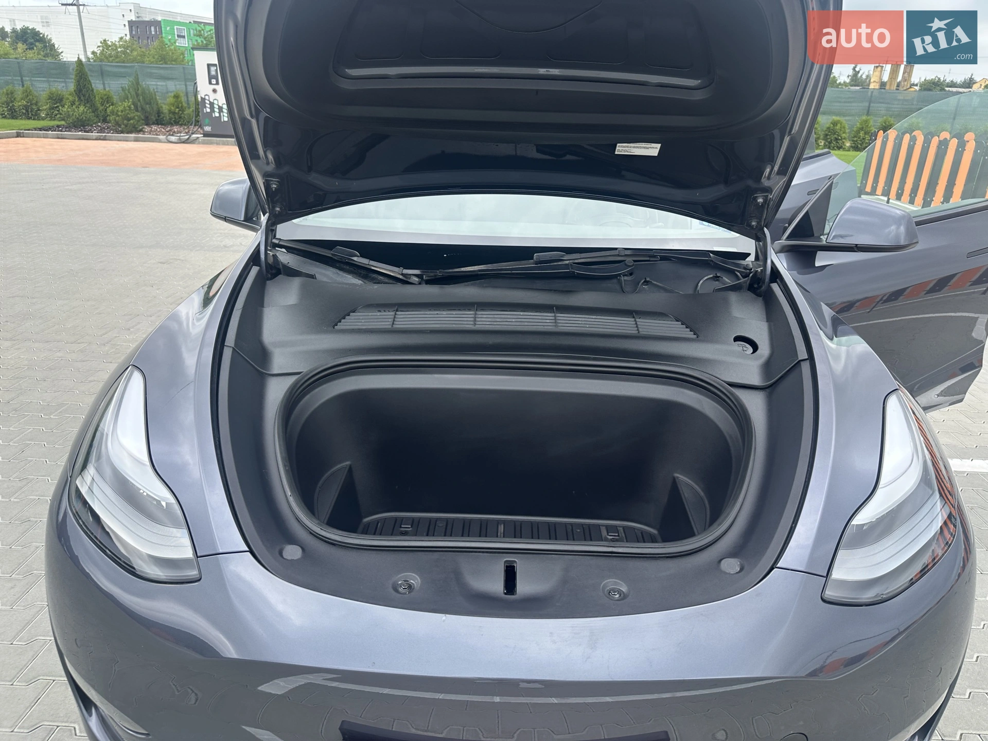 2022 Tesla Model Y - мініатюра 39