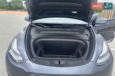 Позашляховик / Кросовер Tesla Model Y 2022 в 