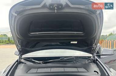 Позашляховик / Кросовер Tesla Model Y 2022 в 