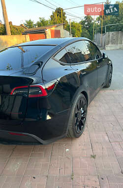 Внедорожник / Кроссовер Tesla Model Y 2022 в 