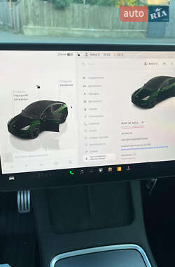 Внедорожник / Кроссовер Tesla Model Y 2022 в 