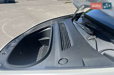 Позашляховик / Кросовер Tesla Model Y 2021 в 