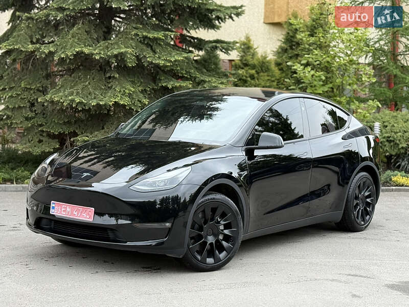 Внедорожник / Кроссовер Tesla Model Y 2023 в Тернополе