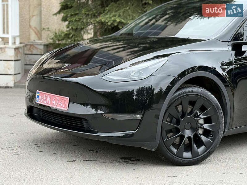 Внедорожник / Кроссовер Tesla Model Y 2023 в Тернополе
