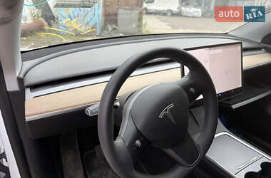 Позашляховик / Кросовер Tesla Model Y 2022 в 