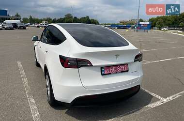 Позашляховик / Кросовер Tesla Model Y 2022 в 