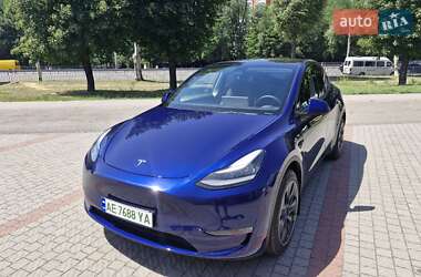 Внедорожник / Кроссовер Tesla Model Y 2023 в 