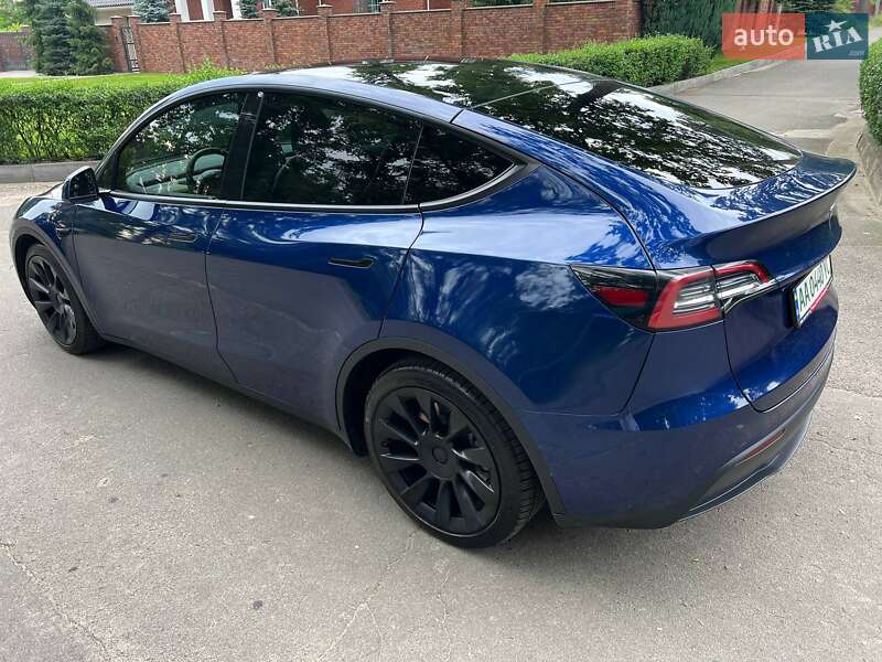 Позашляховик / Кросовер Tesla Model Y 2022 в Києві