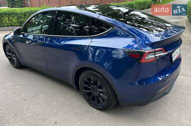 Позашляховик / Кросовер Tesla Model Y 2022 в 
