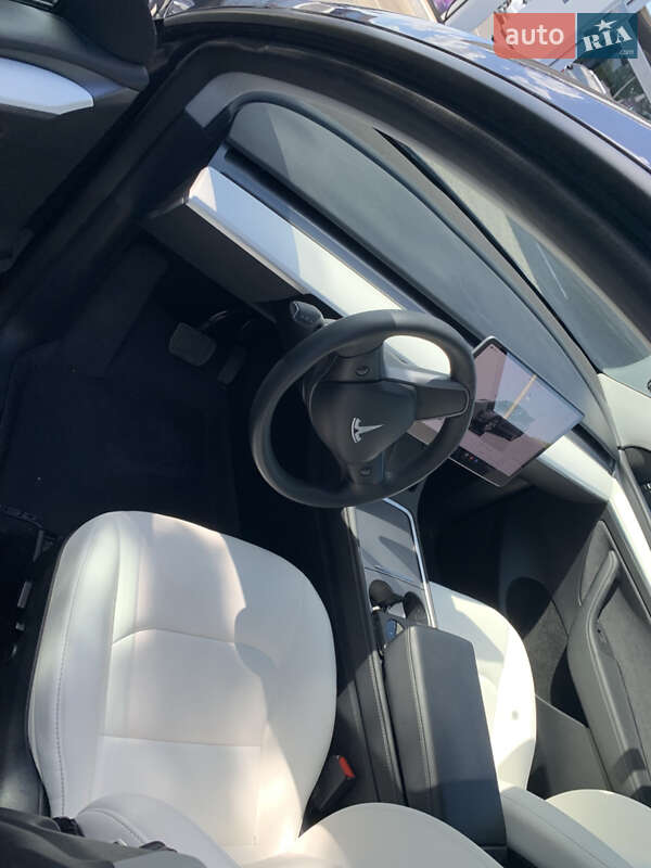 Позашляховик / Кросовер Tesla Model Y 2023 в Одесі