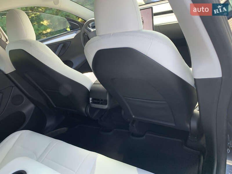 Позашляховик / Кросовер Tesla Model Y 2023 в Одесі
