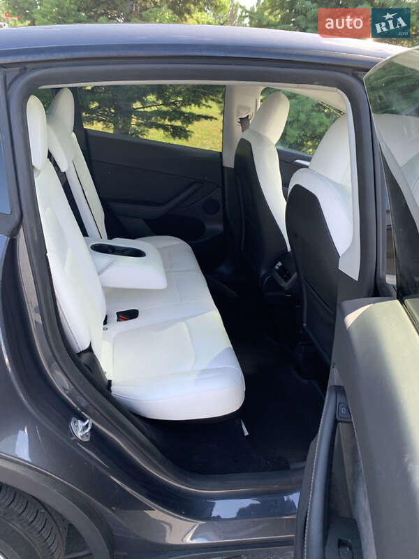 Позашляховик / Кросовер Tesla Model Y 2023 в Одесі