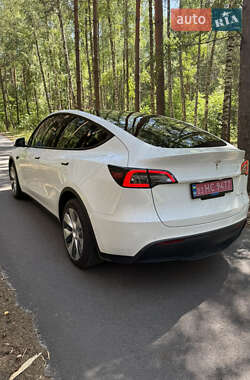 Внедорожник / Кроссовер Tesla Model Y 2022 в 
