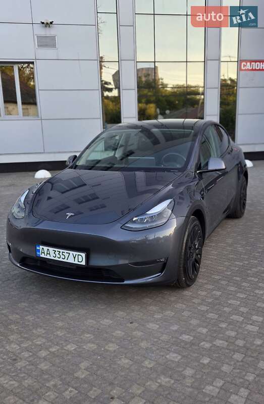 Позашляховик / Кросовер Tesla Model Y 2022 в Києві