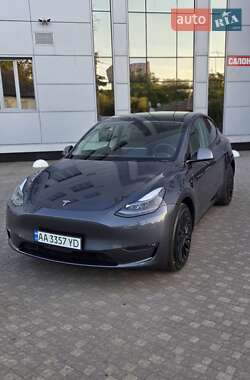 Позашляховик / Кросовер Tesla Model Y 2022 в 