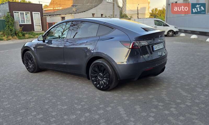 Позашляховик / Кросовер Tesla Model Y 2022 в Києві