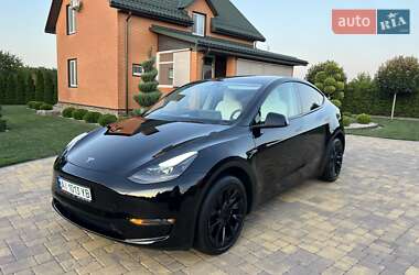 Внедорожник / Кроссовер Tesla Model Y 2023 в 