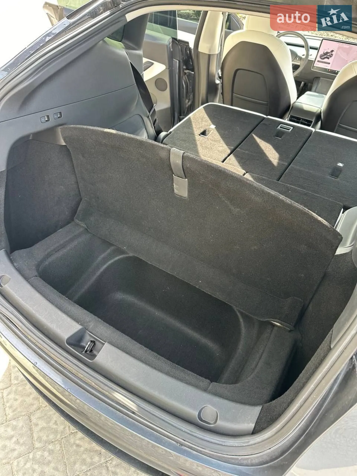 2021 Tesla Model Y - мініатюра 11
