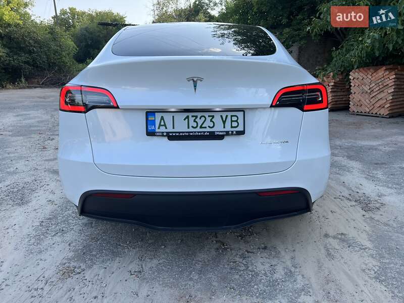 Внедорожник / Кроссовер Tesla Model Y 2024 в Белой Церкви