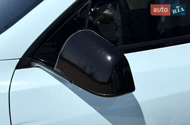 Позашляховик / Кросовер Tesla Model Y 2022 в 