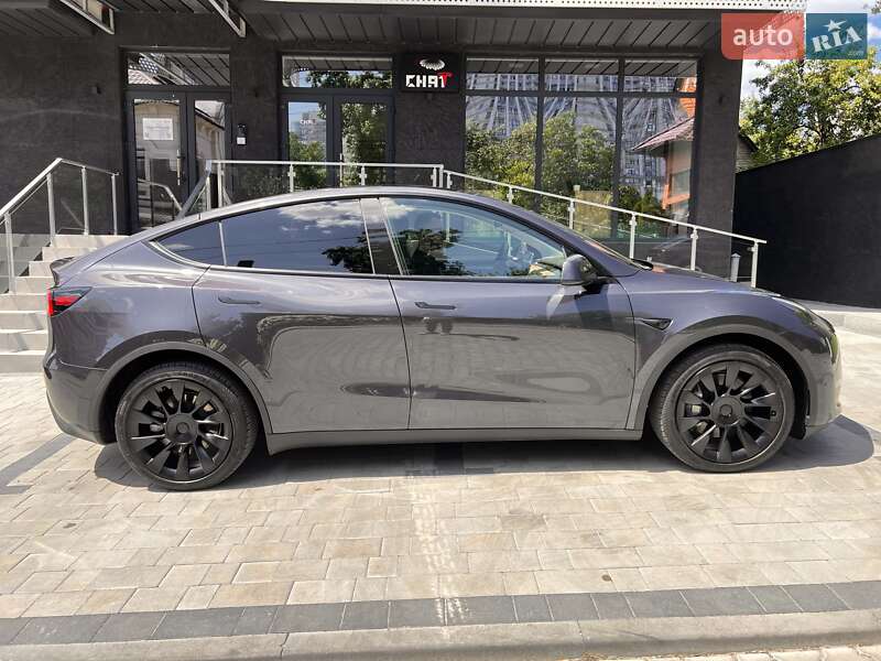 Внедорожник / Кроссовер Tesla Model Y 2024 в Киеве фото 7 Внедорожник / Кроссовер Tesla Model Y 2024 в Киеве